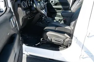 Jeep Wrangler Unlimited 2022 4x4 Sahara 4xe 4dr SUV