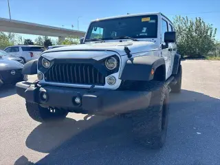 Jeep Wrangler Unlimited 2016 4x4 Sport SUV de 4 puertas