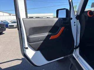 Jeep Wrangler Unlimited 2016 4x4 Sport SUV de 4 puertas