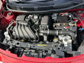 Nissan Versa 2019 S 4dr Sedán