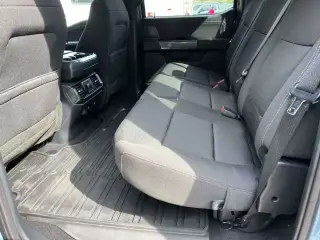 Ford F-150 2023 4x4 XLT 4dr SuperCrew 5.5 ft. SB