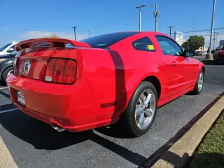 Ford Mustang 2008 GT Deluxe 2d Fastback