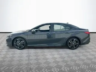 Toyota Camry 2025 SE 4dr Sedan