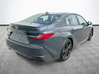 Toyota Camry 2025 SE 4dr Sedan
