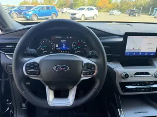 Ford Explorer 2023 AWD XLT 4dr SUV