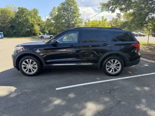 Ford Explorer 2023 AWD XLT 4dr SUV