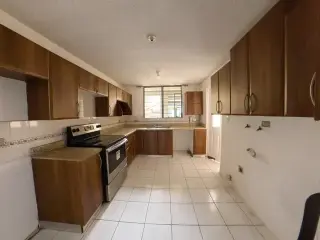 Apartamento en renta Zona 15