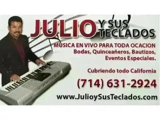 JULIO Y SUS TECLADOS $180/HORA