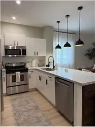 Propiedad de alquiler con 3 dormitorios y 2.5 baños en Pembroke Pines
