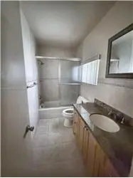 Propiedad de alquiler con 4 dormitorios y 3 baños en Miami