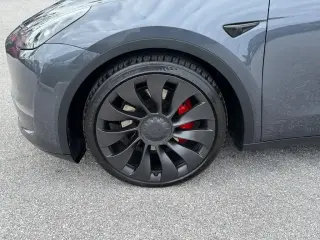 Tesla Model Y 2022 AWD Performance 4 puertas Crossover