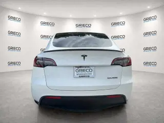Tesla Model Y 2023 AWD Performance 4 puertas Crossover