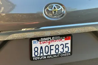 Toyota Sienna 2017 SE 8 pasajeros 4 puertas Mini-Van
