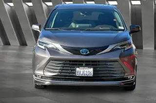 Toyota Sienna 2021 AWD Platinum 7 Pasajeros 4p Miniván