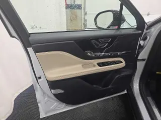 SUV de 4 puertas Lincoln Corsair 2025 AWD Grand Touring