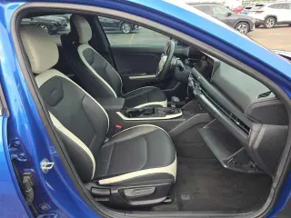 Kia K4 2025 Sedán de 4 puertas GT-Line