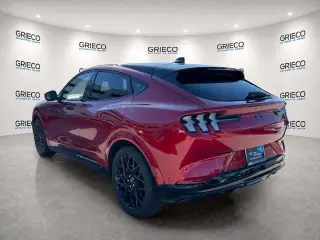 Ford Mustang Mach-E 2023 AWD GT 4 puertas SUV