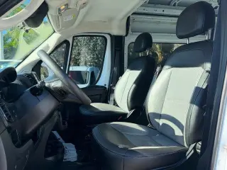Ram ProMaster 2025 Tradesman 2500 159 WB 3dr Furgoneta de Carga de Techo Alto sin Asiento de Pasajero