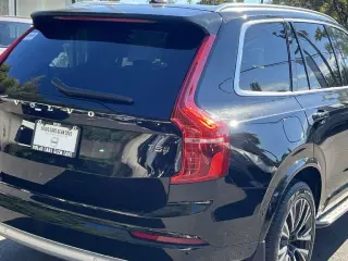 Volvo XC90 2022 AWD T5 Momentum SUV de 4 puertas