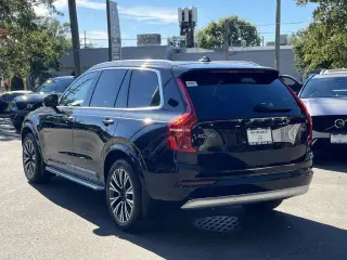 Volvo XC90 2022 AWD T5 Momentum SUV de 4 puertas