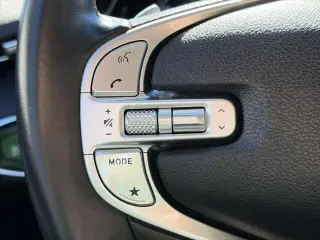 Genesis GV70 2023 Tracción en las cuatro ruedas 2.5T Estándar SUV de 4 puertas