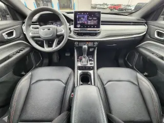 Jeep Compass 2023 4x4 Latitude Lux SUV de 4 puertas