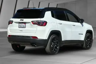 Jeep Compass 2022 Latitude 4dr SUV