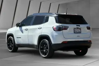 Jeep Compass 2022 Latitude 4dr SUV
