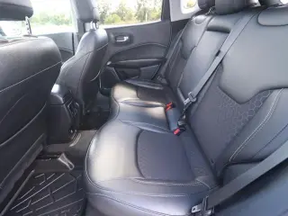 Jeep Compass 2021 Latitude SUV de 4 puertas