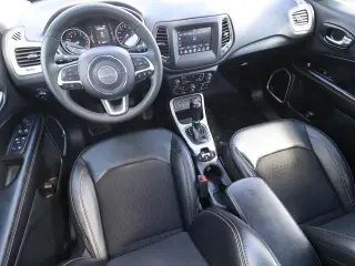Jeep Compass 2021 Latitude SUV de 4 puertas