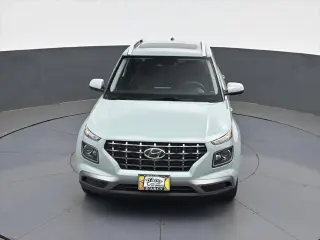 Hyundai VENUE 2026 SEL 4 puertas Crossover con techo bicolor