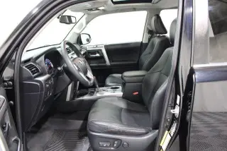 Toyota 4Runner 2018 4x2 SR5 4dr SUV