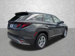 Hyundai TUCSON 2026 SE 4 SUV