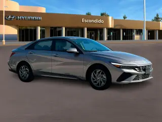 Hyundai ELANTRA 2024 SEL 4dr Sedán