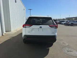 Toyota RAV4 Híbrido 2022 AWD XSE 4dr SUV