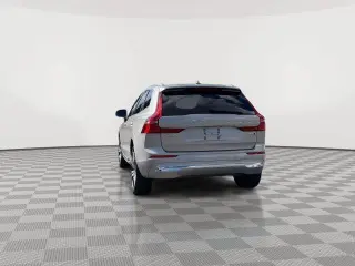 Volvo XC60 2023 AWD B5 Ultimate Bright Theme 4dr SUV