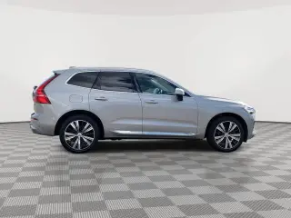 Volvo XC60 2023 AWD B5 Ultimate Bright Theme 4dr SUV