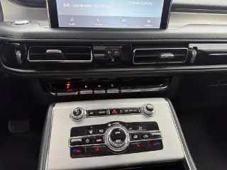 Lincoln Aviator 2024 AWD Premiere 4dr SUV
