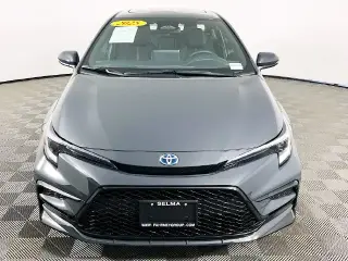 Toyota Corolla Hybrid 2025 SE 4dr Sedán