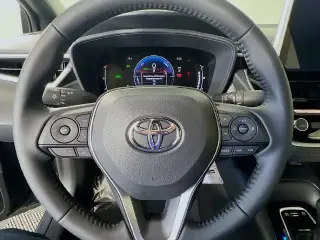 Toyota Corolla Hybrid 2025 SE 4dr Sedán