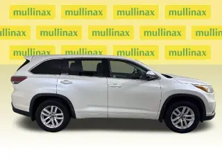 Toyota Highlander 2016 LE 4dr SUV (3.5L V6)
