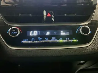 Toyota Corolla 2020 LE 4dr Sedán