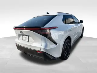 Toyota bZ 2026 Limited 4dr Crossover