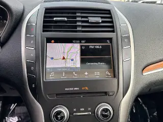 Lincoln MKC 2017 Reserve 4 SUV