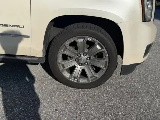 GMC Yukon XL 2015 4x4 Denali 4dr SUV