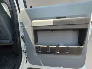 2013 Ford F250 SUPER DUTY CREW CAB