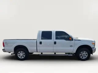 2013 Ford F250 SUPER DUTY CREW CAB