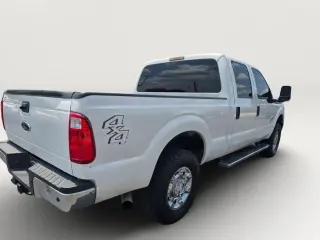 2013 Ford F250 SUPER DUTY CREW CAB