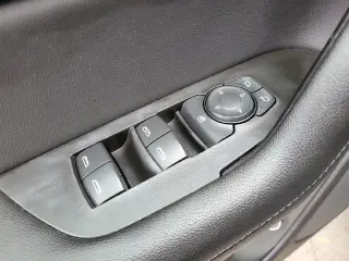 Chevrolet Blazer 2020 LT 4dr SUV con 1LT