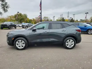 Chevrolet Blazer 2020 LT 4dr SUV con 1LT